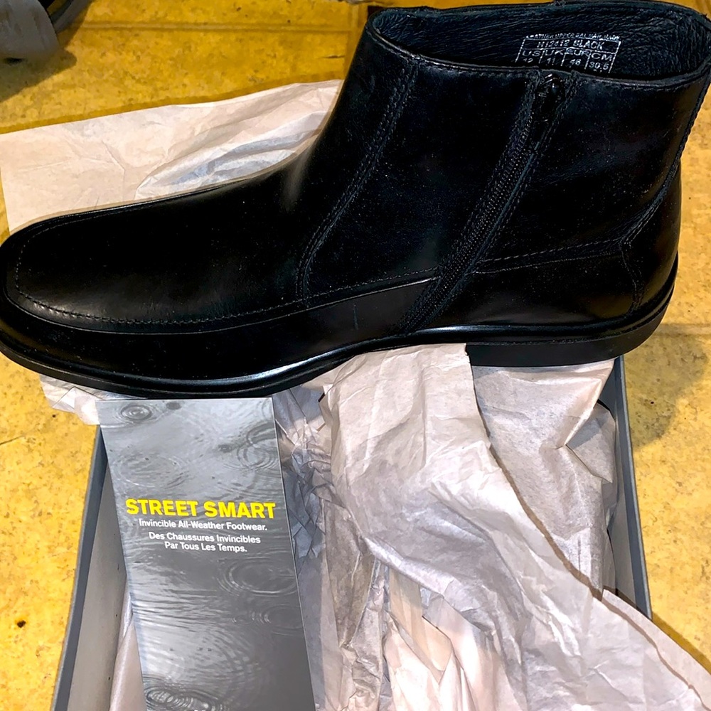 Size 12 hush puppies waterproof ankle boots men